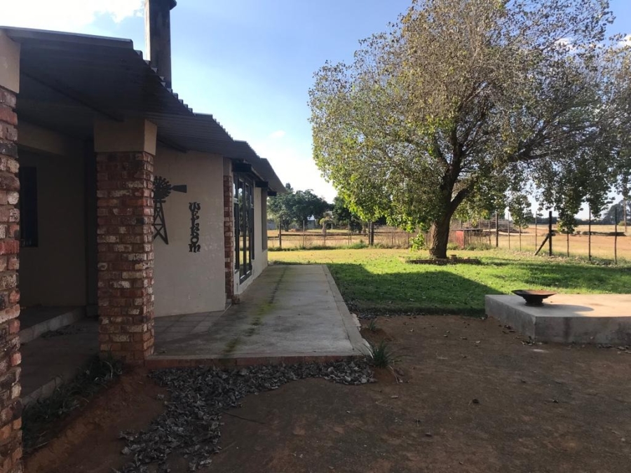 13 Bedroom Property for Sale in Soutpan Free State